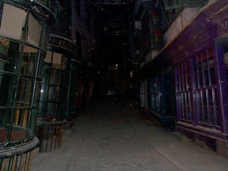 hpfilmsedstournagedecors005.jpg