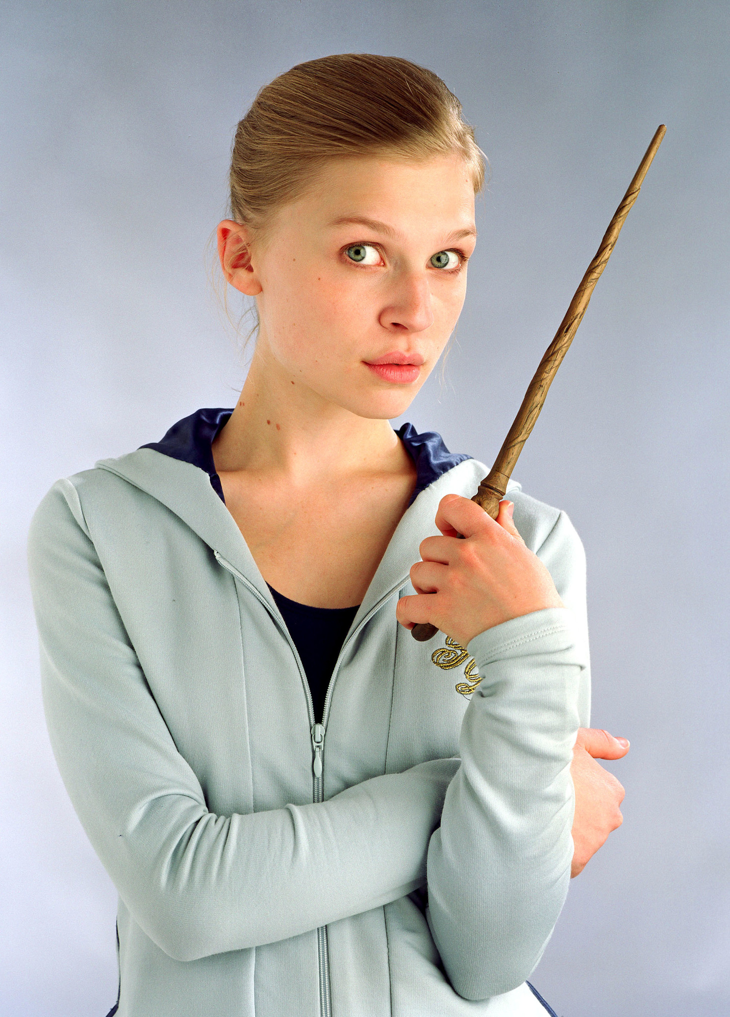 hpfilmscdfpersofleurdelacour002.jpg