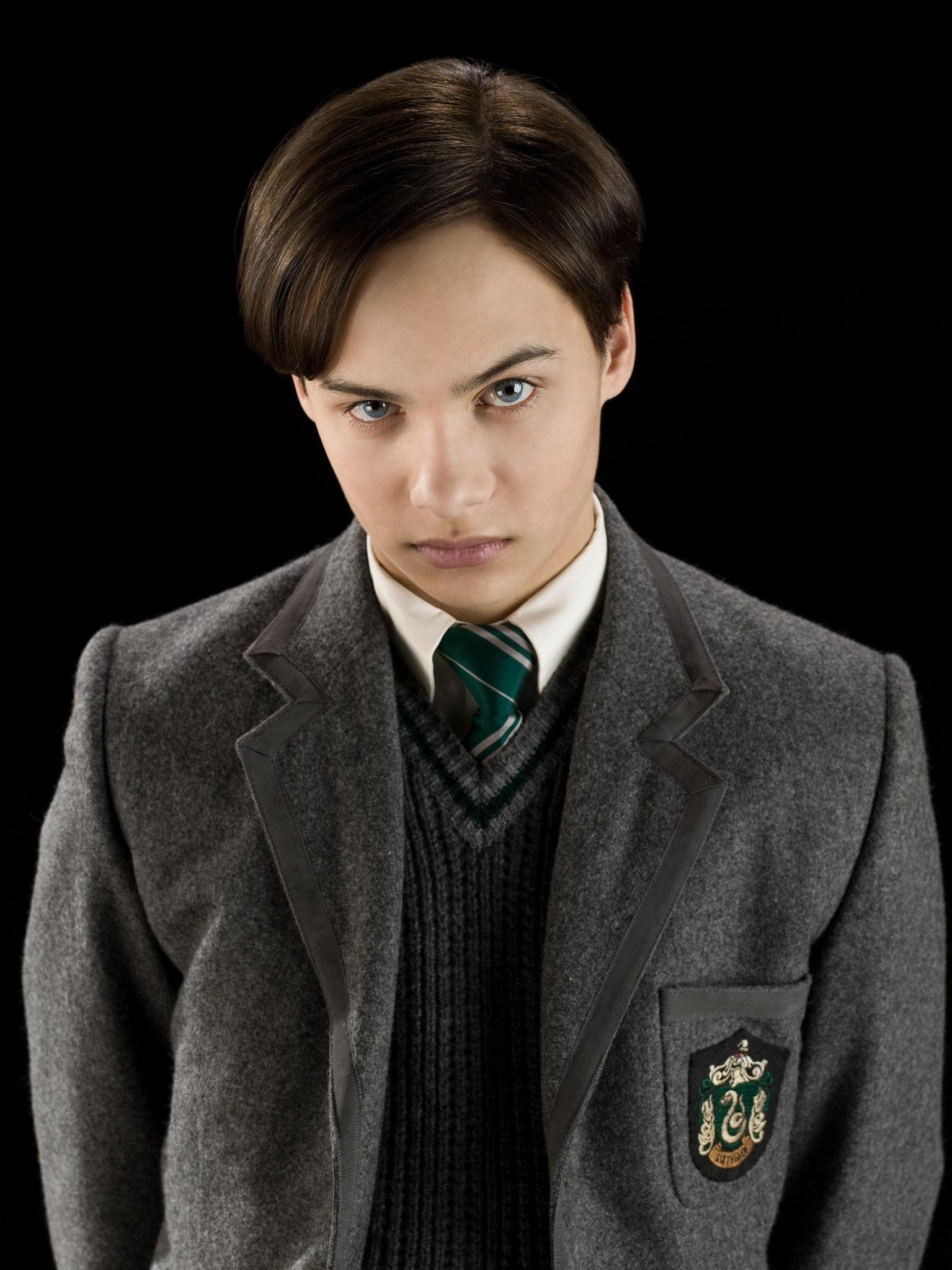 hpfilmspsmpersotomjedusorado005.jpg
