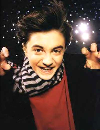 danielradcliffe2001photoshoottheface002.jpg