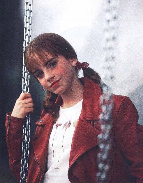 emmawatson2002photoshootgogirl001.jpg