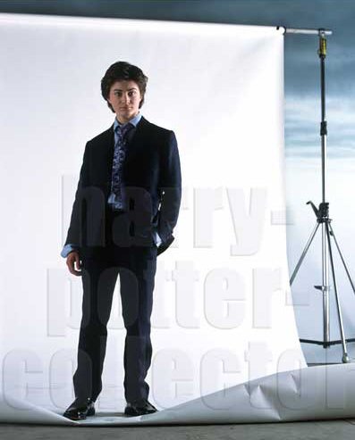 danielradcliffe2002photoshootgirlslife007.jpg