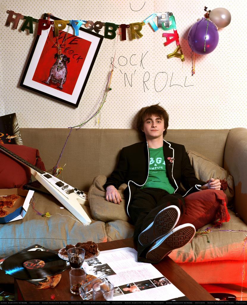danielradcliffe2004photoshootempire009.jpg
