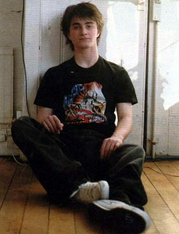 danielradcliffe2004photoshootpottercollection009.jpg